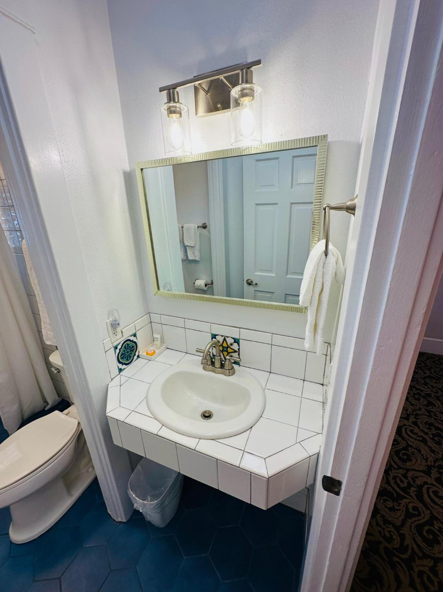 The Edgewater Hotel อาวาลอน ภายนอก รูปภาพ